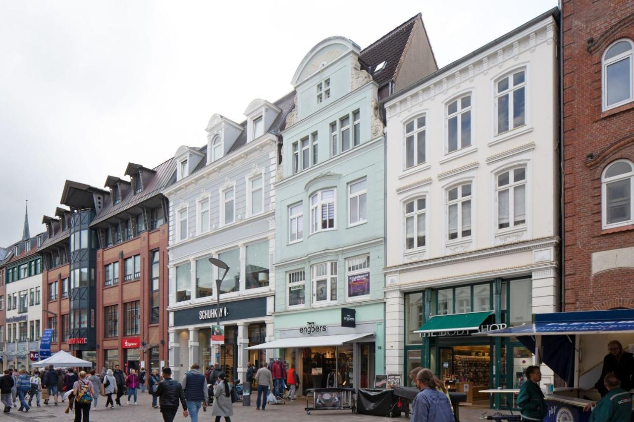 Fewo1846 - Royal Suite - Stilvolle Wohnung Mit 2 Schlafzimmern Im Stadtzentrum Flensburg Exterior foto